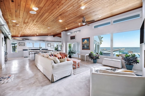 La Ventana de Esperanza - A Private Bayfront Villa on Aransas Bay