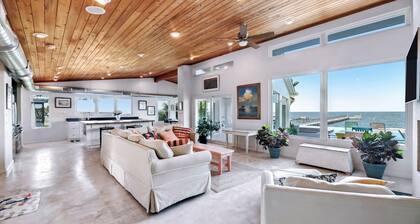 La Ventana de Esperanza - A Private Bayfront Villa on Aransas Bay