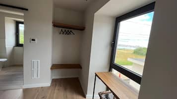 Kahden hengen huone, osittainen merinÀköala | SisÀtilat