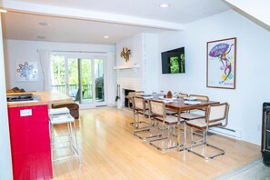 Dining - Andora Townhome, Walk to Town, River Run 1/2 mile away, Deck on Trail Creek!! (Ketchum)