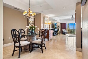 Interior - Beautiful Condo with Panoramic Views Near Attractions (Kissimmee)