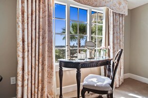 Interior - Beautiful Condo with Panoramic Views Near Attractions (Kissimmee)