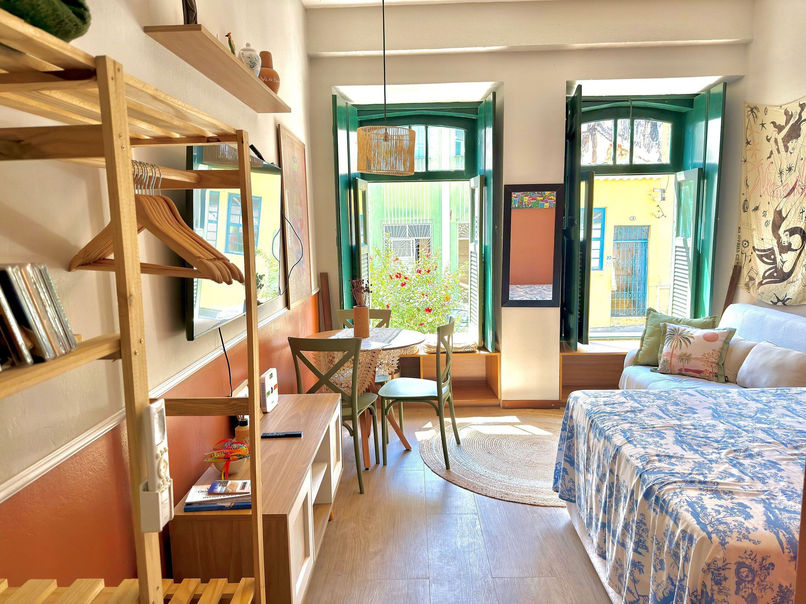 Studio | Iron/ironing board, free WiFi