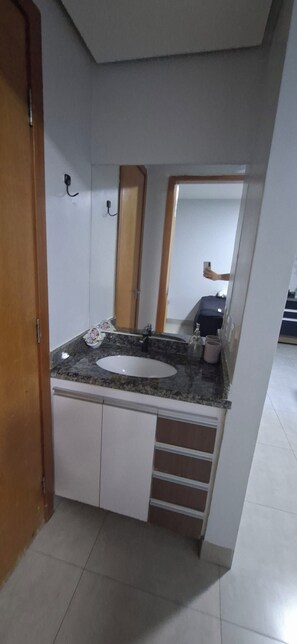 Toilet paper - Cesar Park Condominium - Direct with owner. (Caldas Novas)