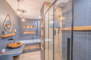 Apartemen Keluarga | Kamar mandi