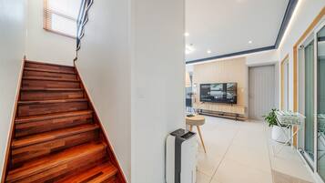 2 bedrooms, free WiFi