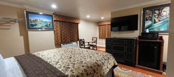 Sunrise inn