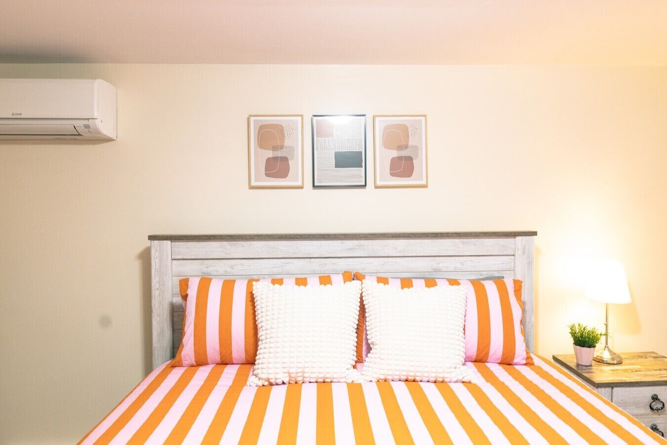 3 chambres, bureau, Wi-Fi, draps fournis