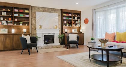 Sydney Retreat | 3BR, 2 Bath Home with Deck & BBQ