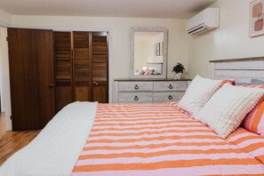 3 chambres, bureau, Wi-Fi, draps fournis