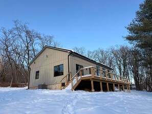 Exterior - Luxury Catskills Sauna Retreat -Haven On The Manor (Livingston Manor)