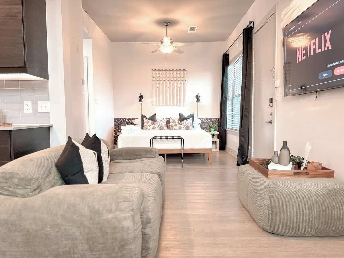 Strykejern/-brett, wi-fi og sengetøy