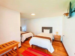 โต๊ะทำงาน, Wi-Fi ฟรี