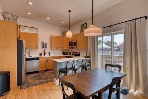 Downtown Bayfield Lodging in Historic Building