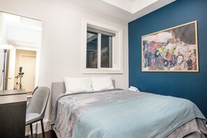 3 chambres, fer et planche à repasser, accès à Internet, literie fournie