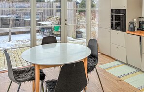 Dining - Amazing home in Slagelse with WiFi (Slagelse)