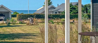 Amazing home in Slagelse with WiFi