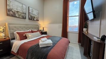 3 chambres, fer et planche Ă repasser, Wi-Fi, draps fournis