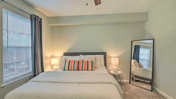 1 quarto, ferros/tábuas de passar roupa, Wi-Fi, roupa de cama