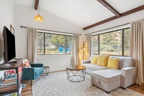Smart TV - Sedona Desert Hideaway: Luxurious 3BR home with stunning red rock views. (Sedona)