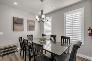 Dining - Cactus Alley in Escondido w/ Shared Pool & Hot Tub (Washington)