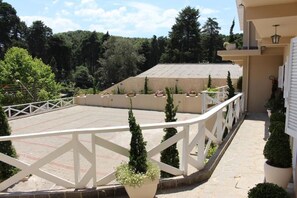 Property grounds - Pousada Suisse (Campos do Jordão)