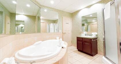 Cozy Condo in Beautiful Lake Harmony, Pocono Mountains