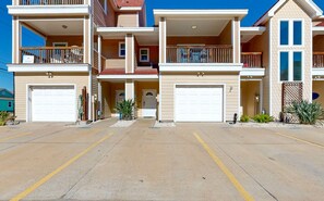 Exterior - BC302 Shared Heated Pool, Pet Friendly, Golf Cart Access (Port Aransas)