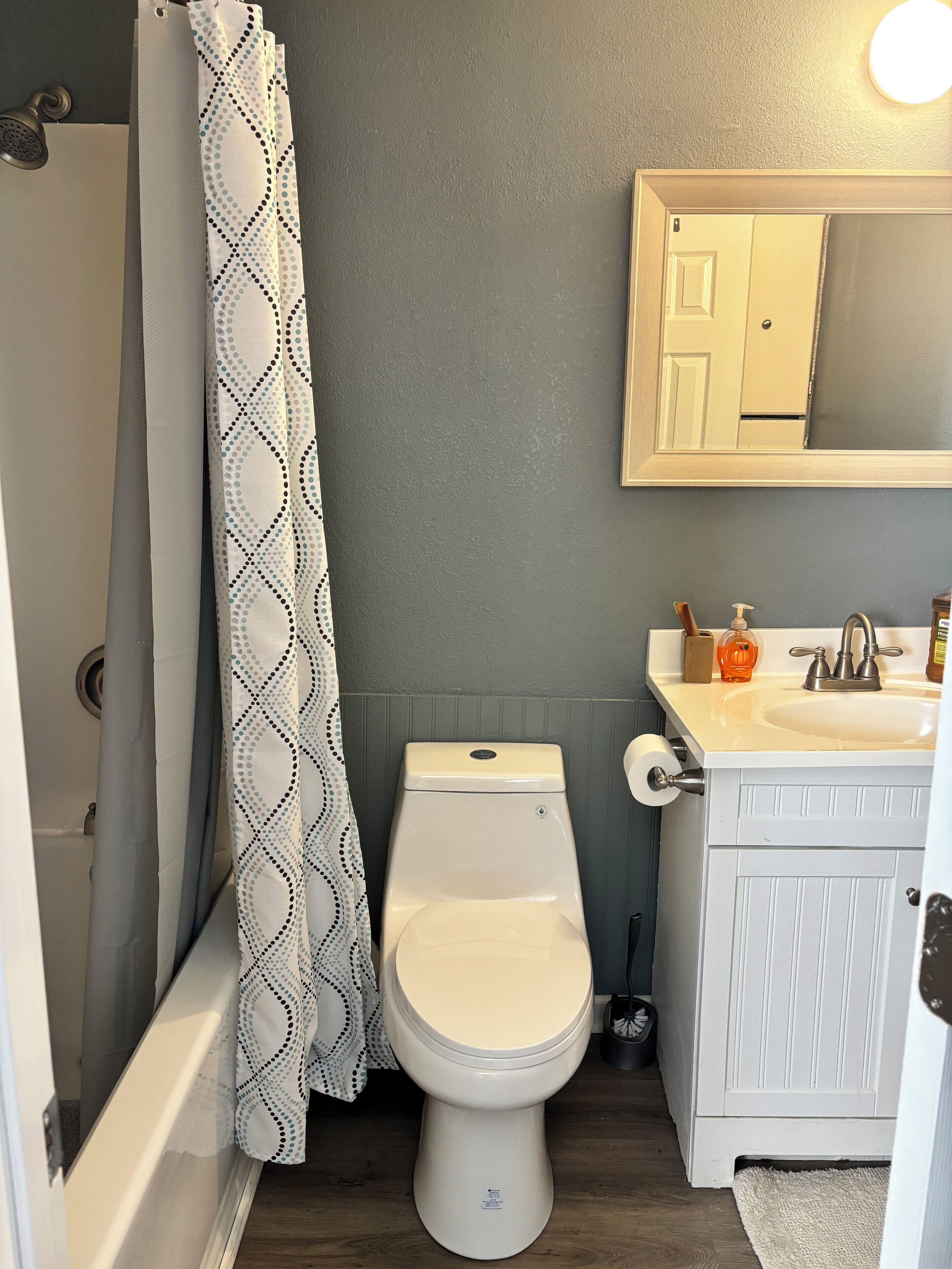 Handdukar, tvål och toalettpapper