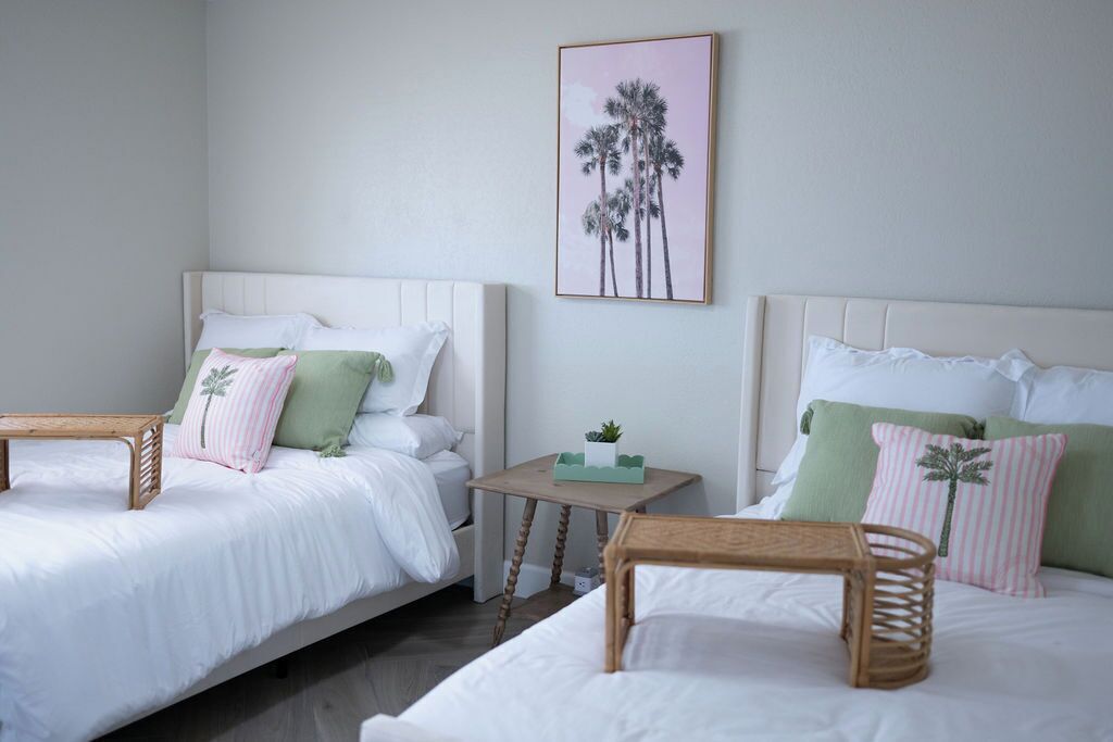 4 bedrooms, iron/ironing board, travel crib, free WiFi