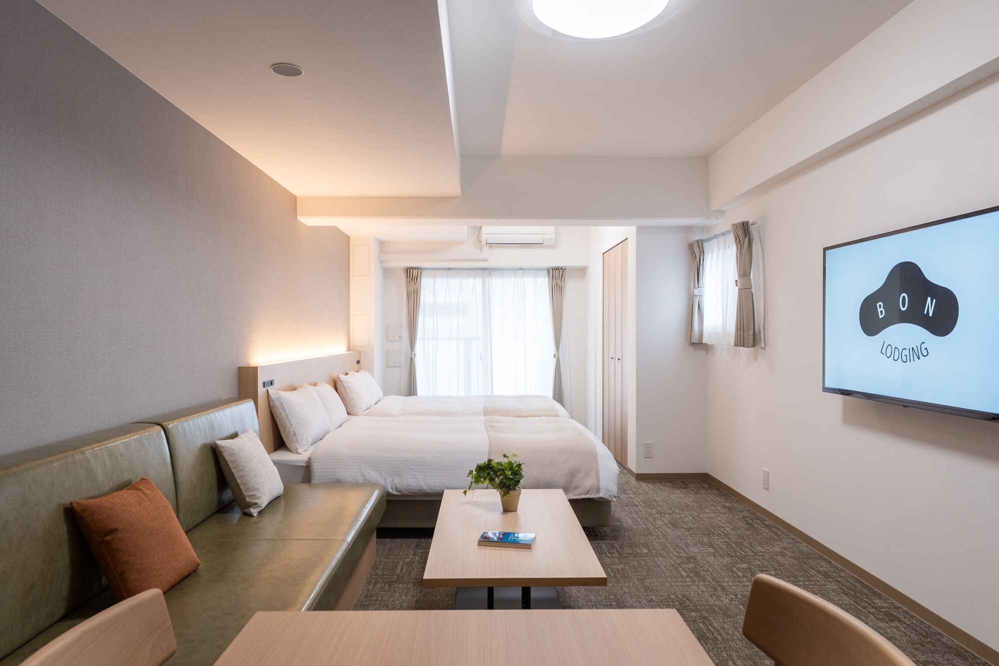 Deluxe Twin Room | Desk, free WiFi, bed sheets