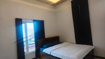 Standard Double Room | Free WiFi