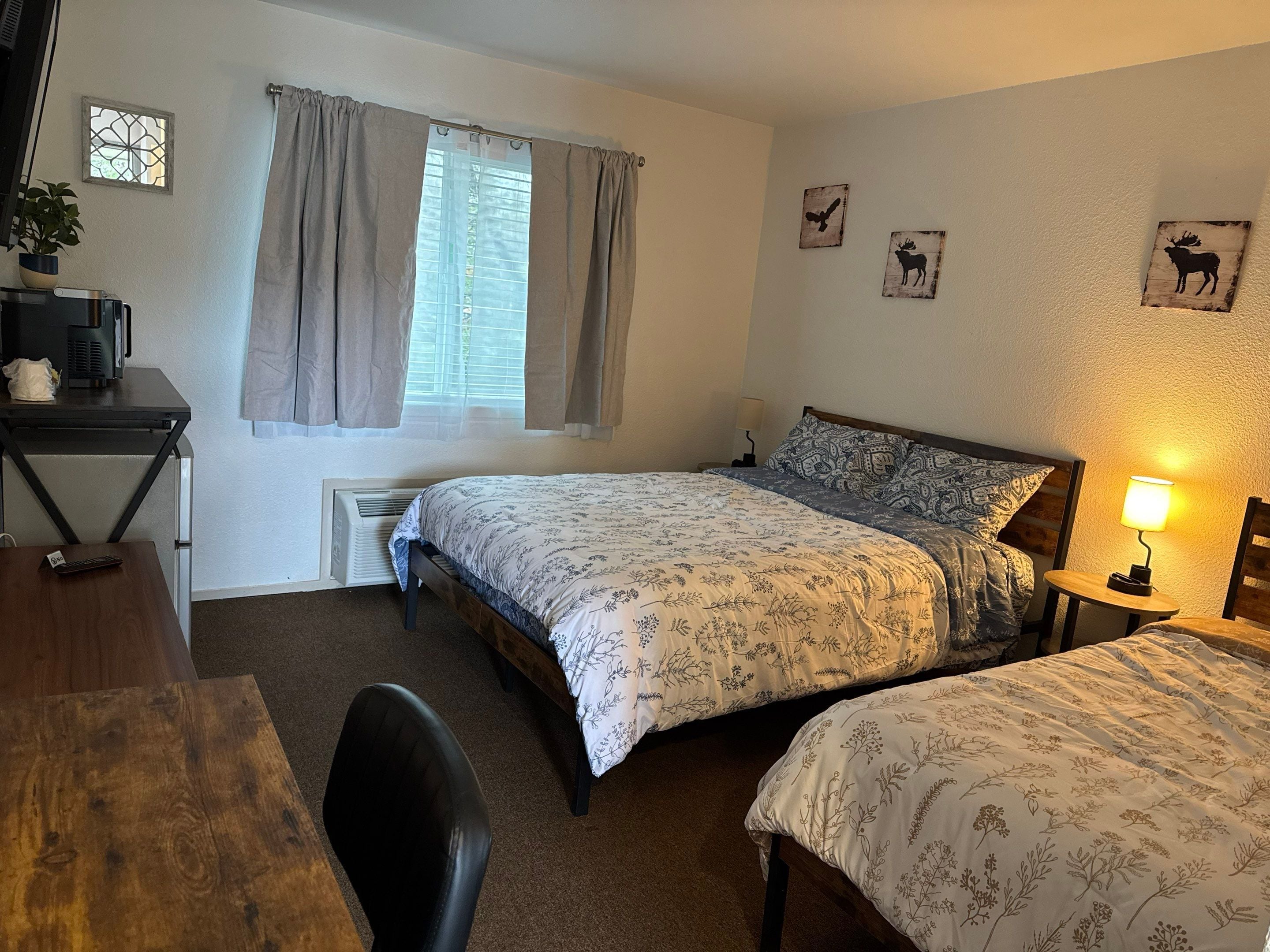 1 bedroom, desk, WiFi (free), bed sheets