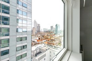 Interior - Blueground | Tower Hamlets, view, nr Tower Bridge (London)