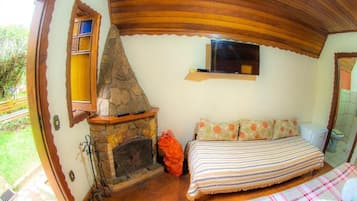Deluxe Chalet, Pets Allowed, Garden View | Free WiFi