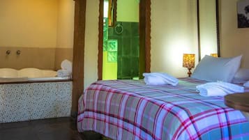 Deluxe Bungalow, Pets Allowed, Garden View | Spa