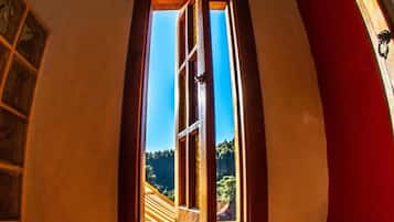 Superior Double Room, 1 Double Bed, Private Bathroom | Interior