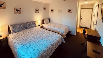 1 bedroom, desk, free WiFi, bed sheets