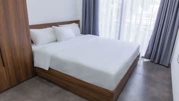Blackout curtains, iron/ironing board, free WiFi