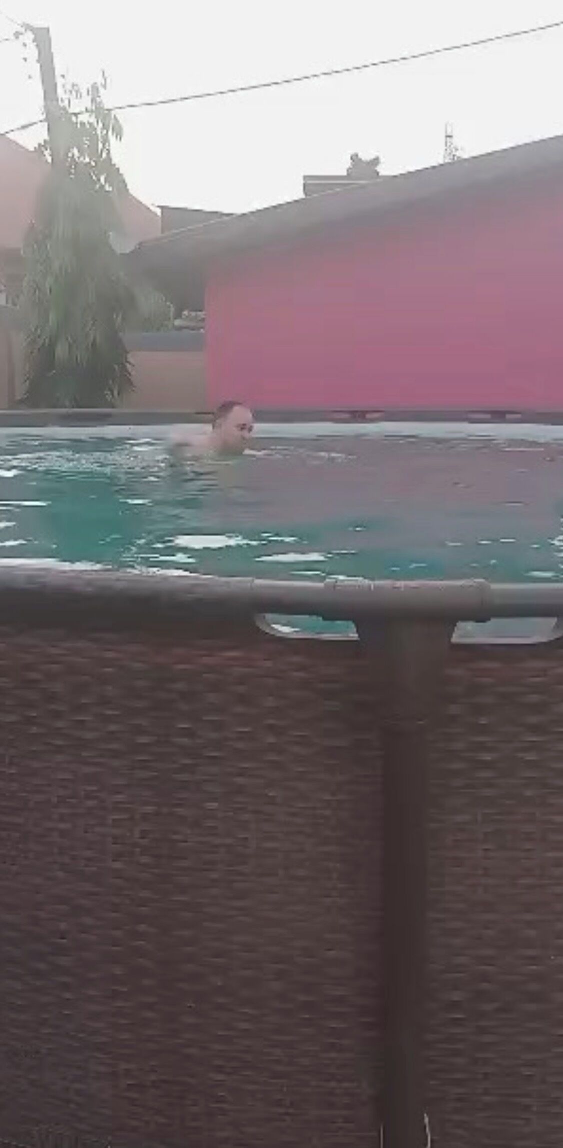 حمام سباحة