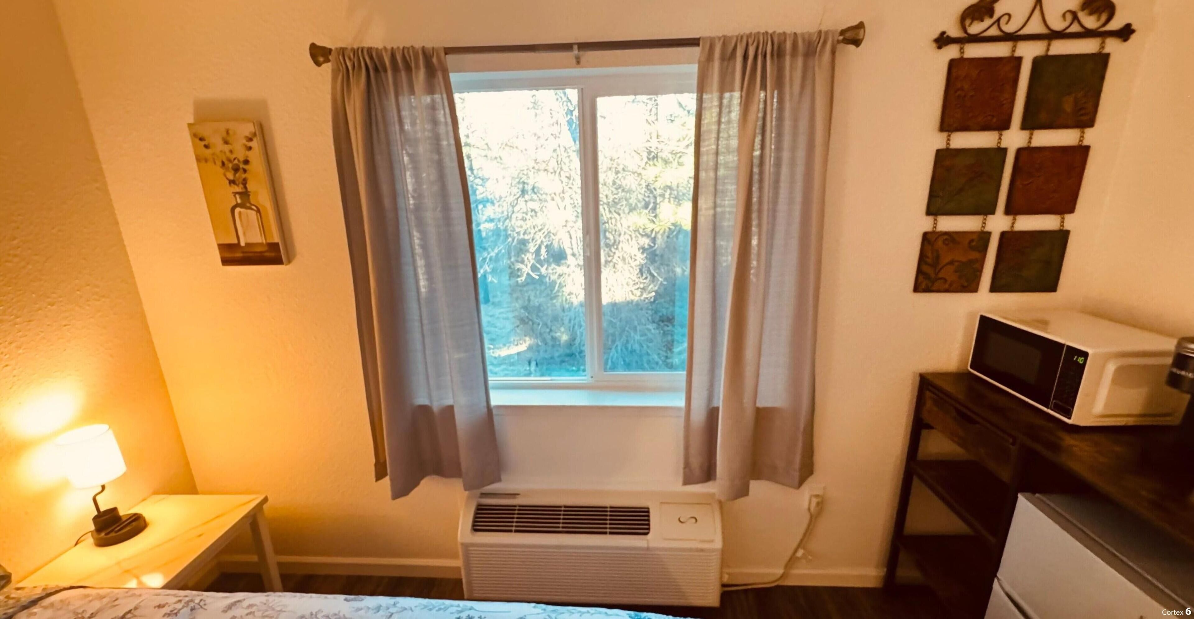 1 chambre, bureau, accès au Wi-Fi (inclus), literie fournie