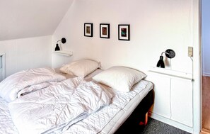 2 bedrooms, free WiFi