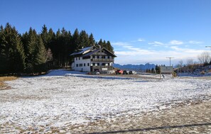 Exterior - Amazing apartment in Località Zoncolan with WiFi (Località Zoncolan)