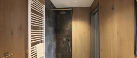Dusche, Haartrockner