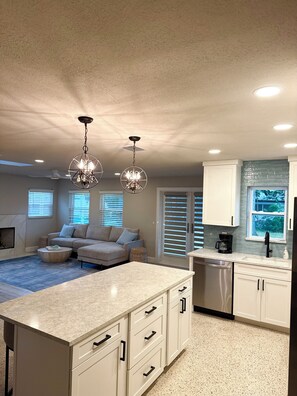 Interior - Modern 2 bedroom home two miles to Madeira beach. (Seminole)