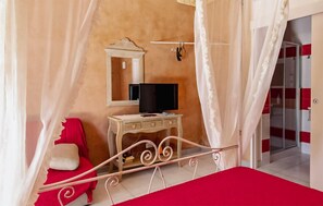 4 camere, Wi-Fi gratuito