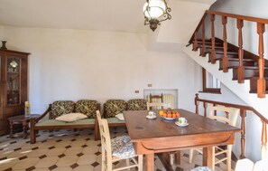 Dining - Gorgeous home in Lido di Camaiore with WiFi (Lido di Camaiore)