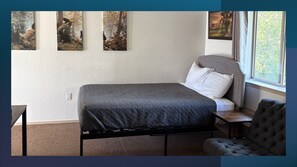 1 sovrum, skrivbord, gratis wi-fi och sängkläder