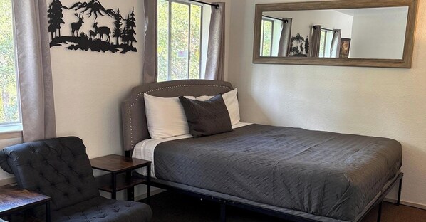 1 habitación, escritorio, wifi gratis y ropa de cama 