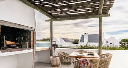 Abalone 2 Bedroom Apartment